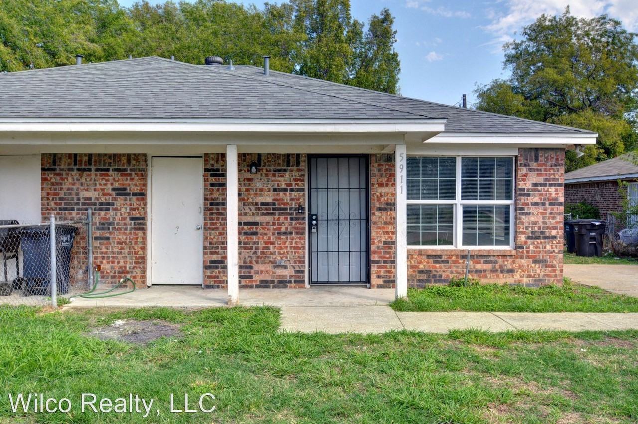 5911 Whittlesey Rd - Photo 2 of 21