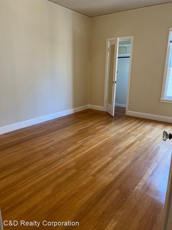 2120 Larkin Street - Photo 3 of 8