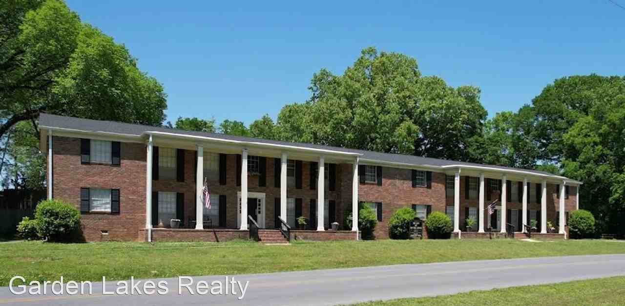 100 Branham Ave - Photo 3 of 16