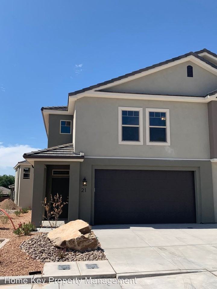 2675 2675 East 450 North Street #21 - Photo 2 of 17