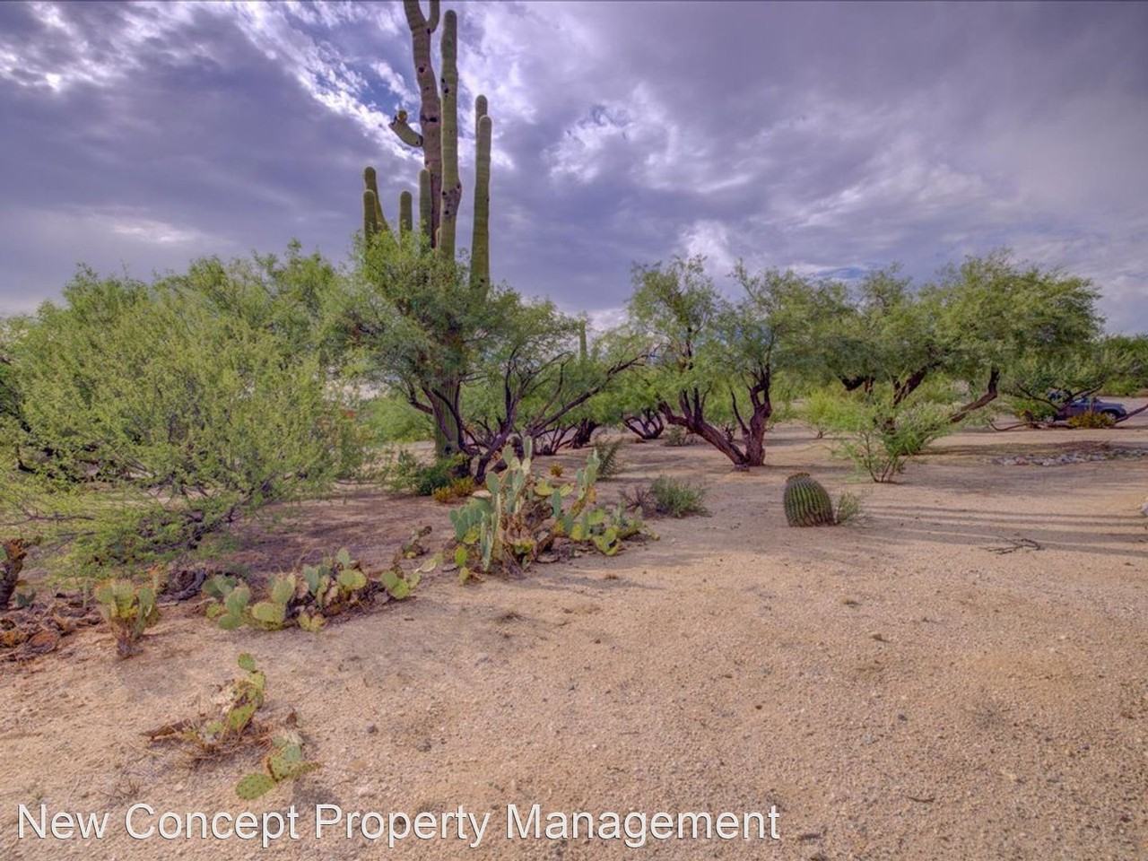 12301 E Hillcrest Cir - Photo 3 of 40