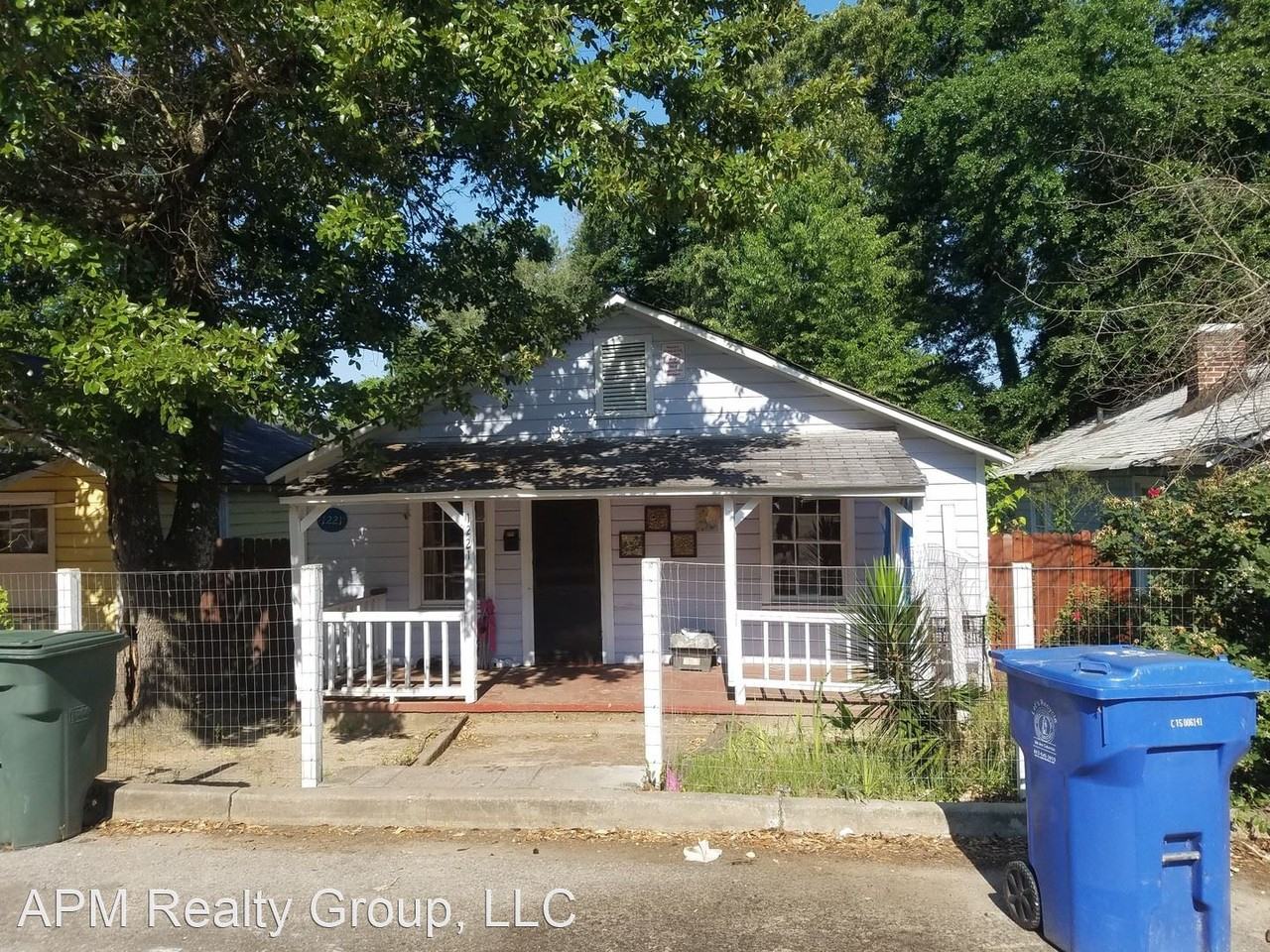 1221 King St - Photo 2 of 14