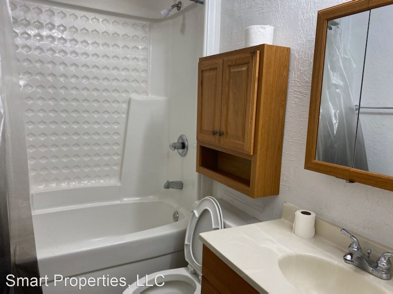 723 Wanamaker Ave - Photo 3 of 5