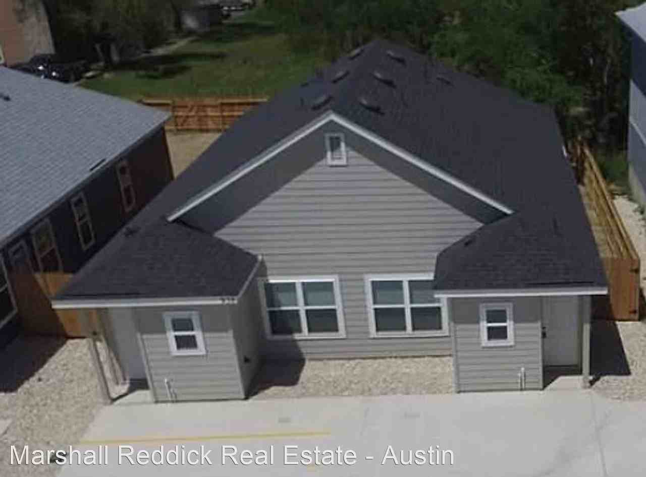 938 Country Club Dr - Photo 2 of 18