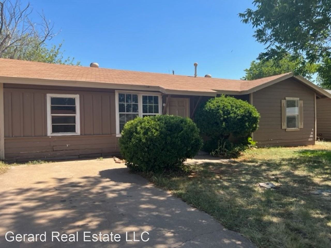 4718 Edgemont Dr - Photo 2 of 21