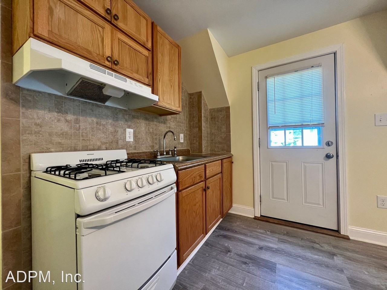 63 Thompson Street - Photo 2 of 10