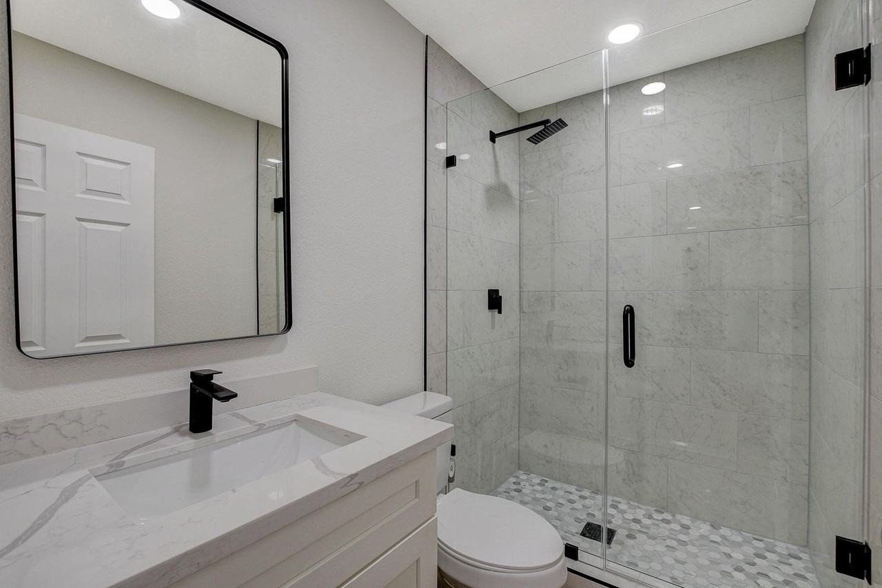 La Fonda Dr - Photo 4 of 11