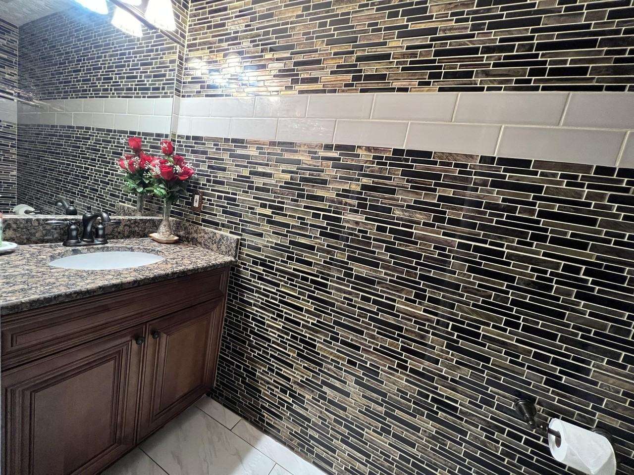 Shapiro Ct - Photo 3 of 15