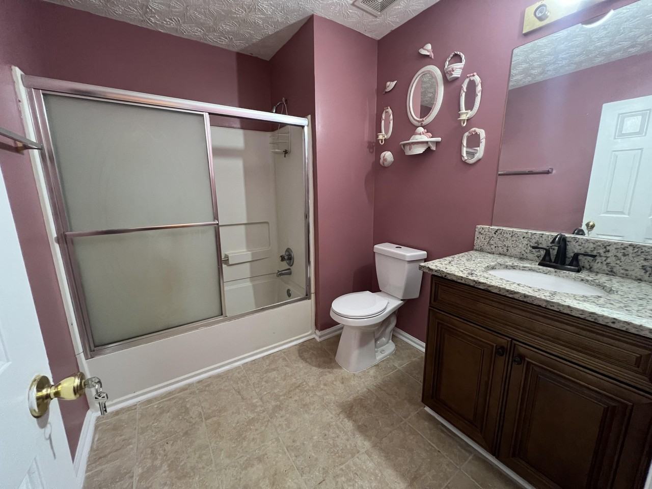 Shapiro Ct - Photo 6 of 15