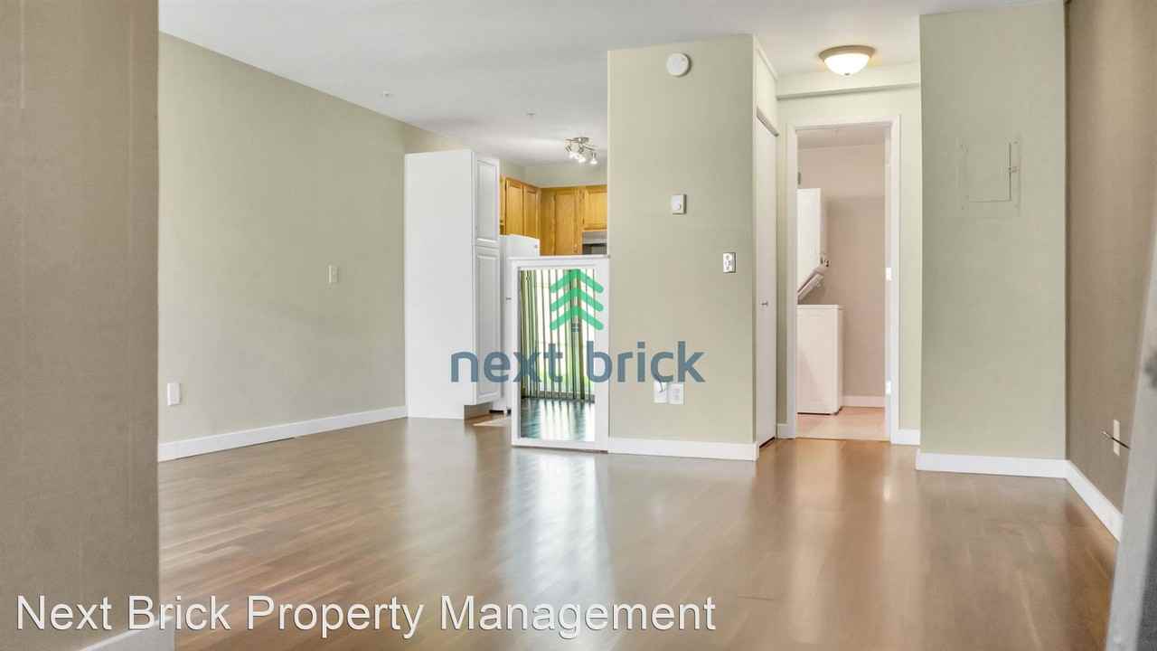 13957 Ne 60th Way #132 - Photo 3 of 12