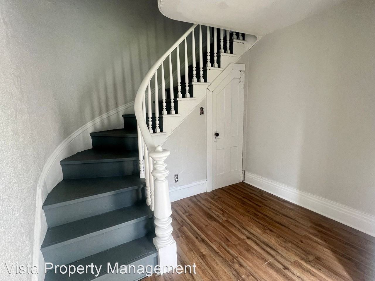 5394 W Ridge Rd - Photo 2 of 31