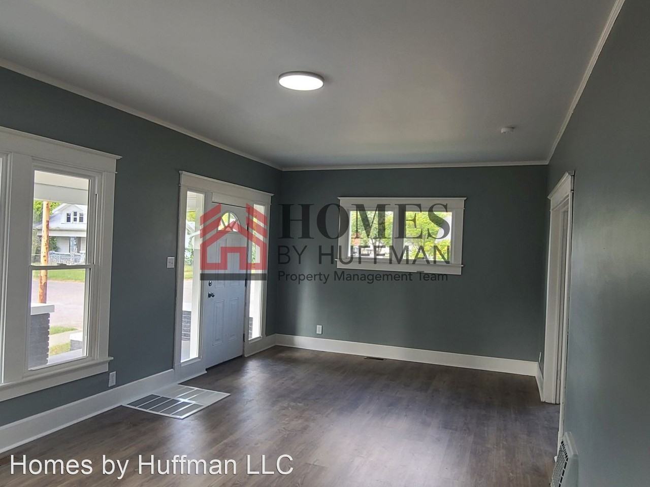 1550 S Morton Ave - Photo 2 of 16