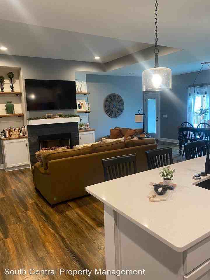 2999 Tumbleweed Trail Ave - Photo 2 of 11