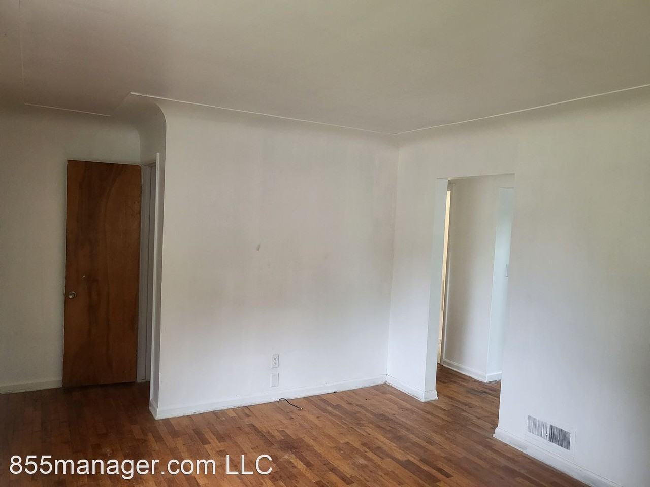 1930 Hosler St - Photo 2 of 20