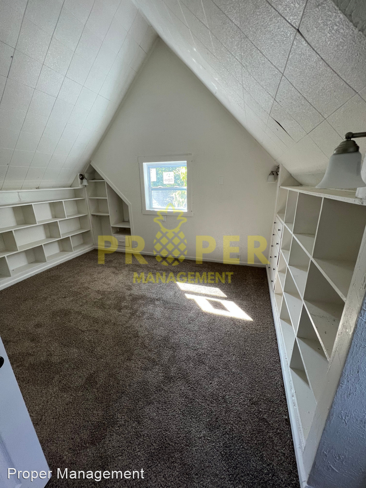 1133 Princeton Dr - Photo 2 of 4