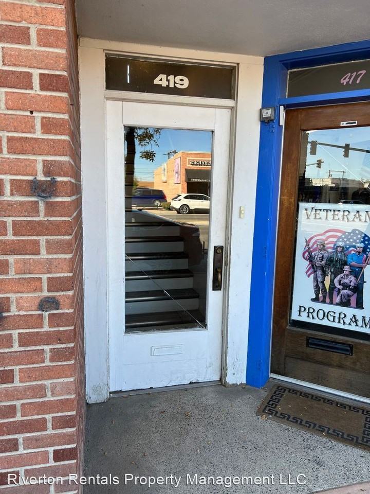 419 E Main St - Photo 3 of 50