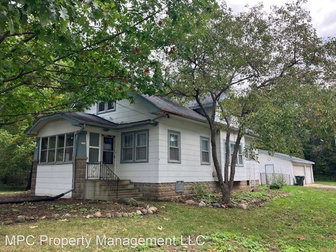 2101 90th St - Photo 2 of 22