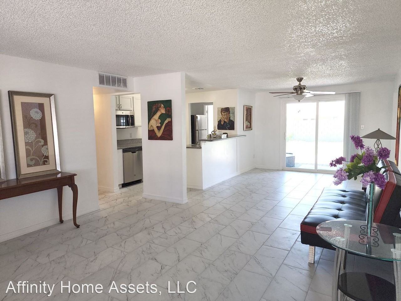 3919 E Surrey Ave - Photo 2 of 31