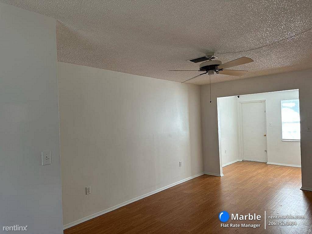 8330 9th Way N - Photo 2 of 9