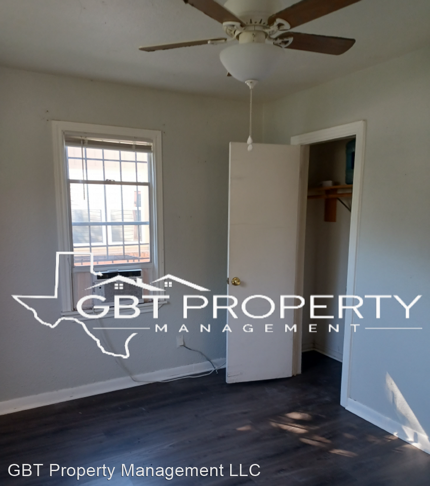 820 E Pecan Ave - Photo 3 of 6