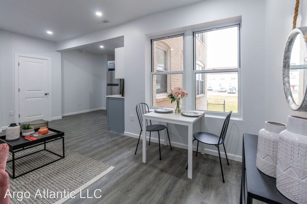 225 Atlantic Ave - Photo 2 of 5