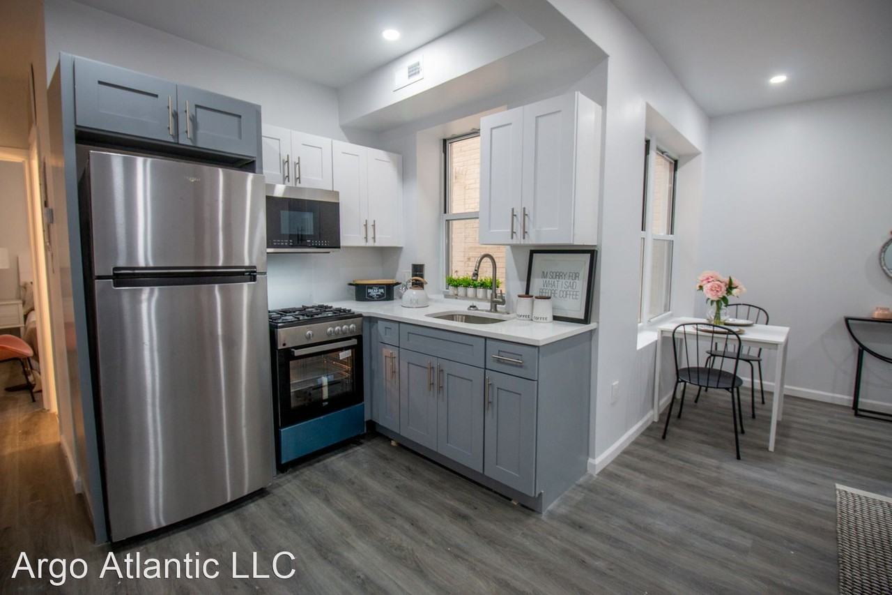 225 Atlantic Ave - Photo 3 of 5