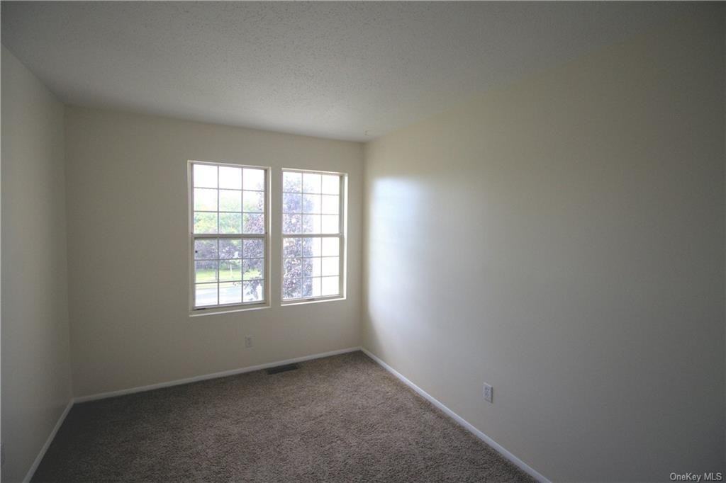 2507 Whispering Hls - Photo 7 of 36