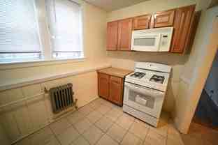 524 Cambridge St #1 - Photo 1 of 1