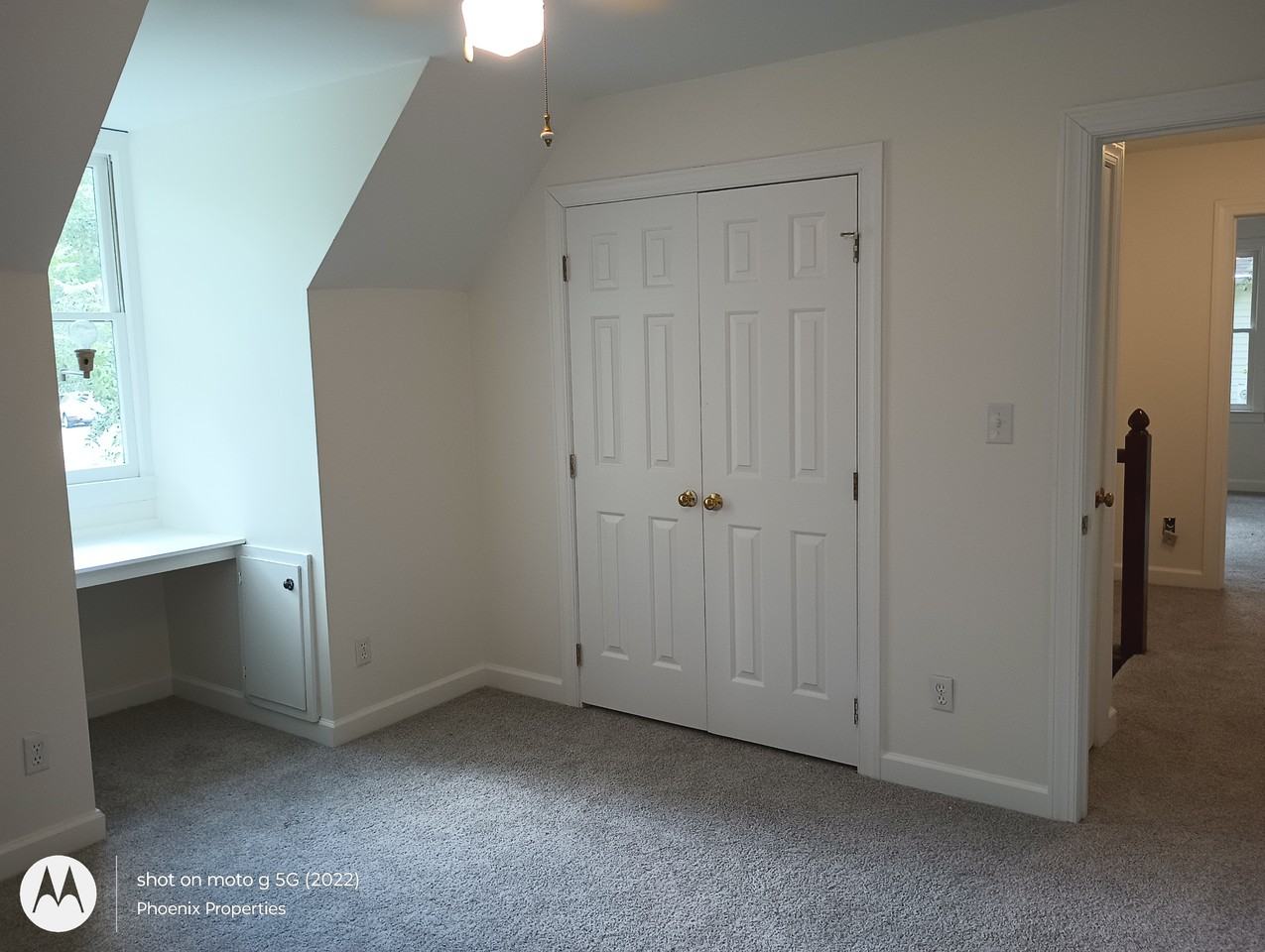 5 Leeward Ct - Photo 3 of 20