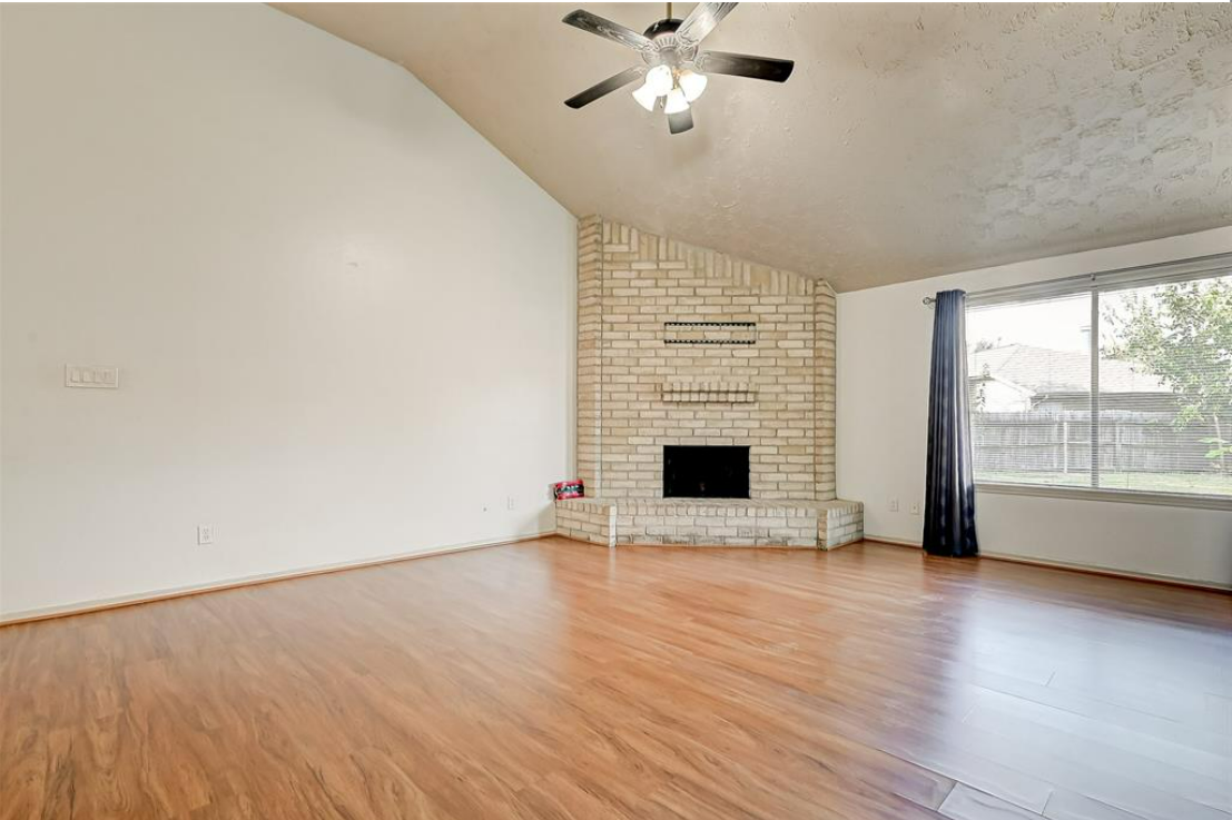1402 Great Dover Cir - Photo 3 of 18