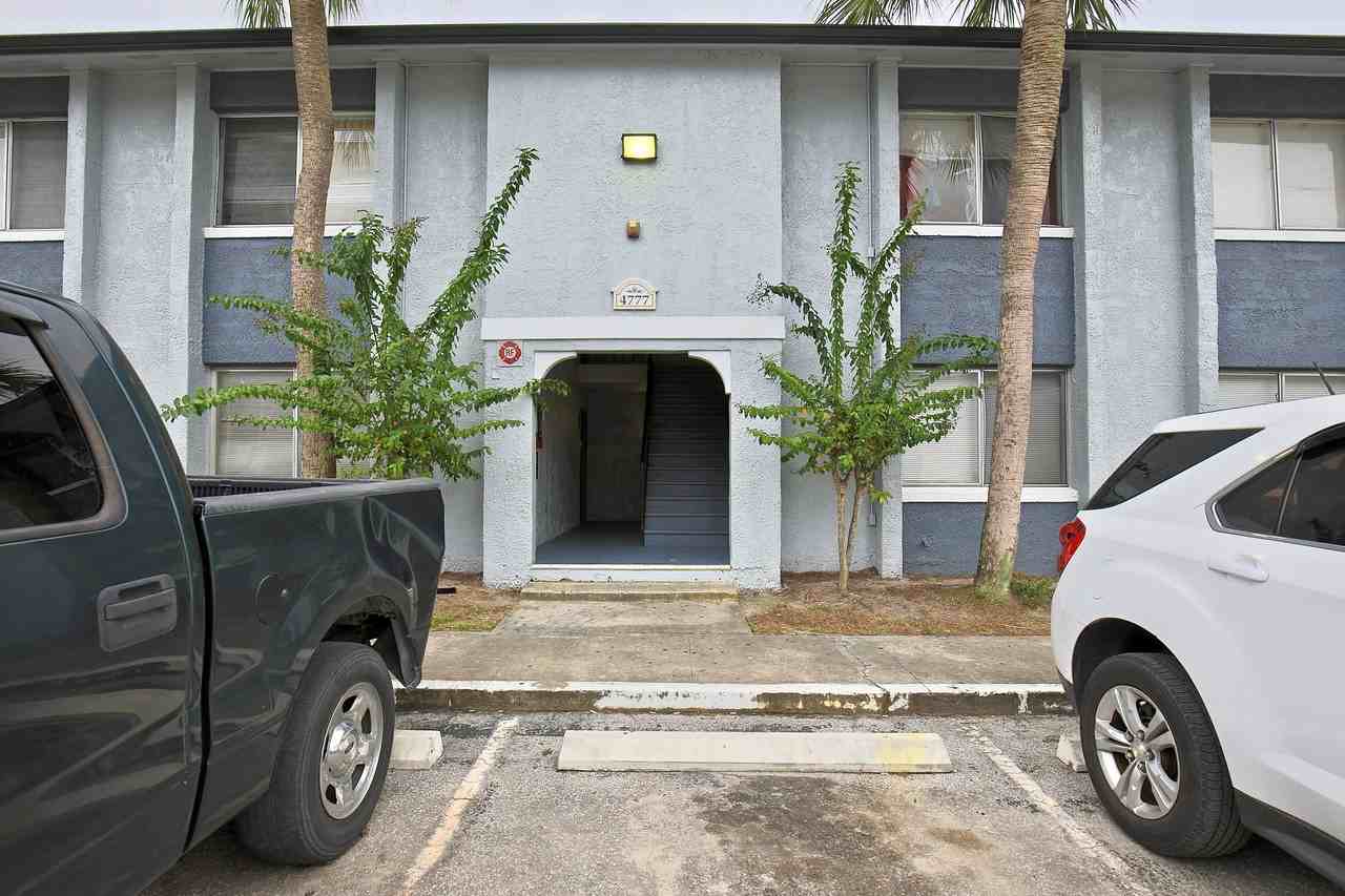 4781 S Texas Ave #C - Photo 5 of 26