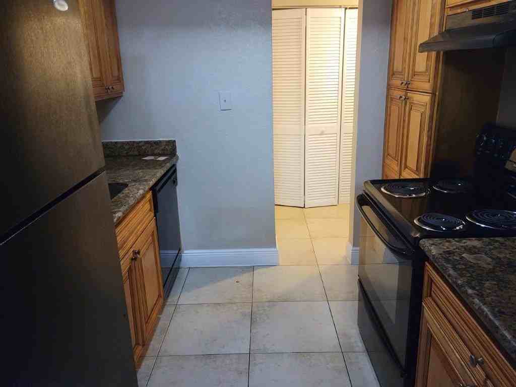 4781 S Texas Ave #C - Photo 7 of 26