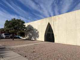 featured image of 1419 Girard Blvd Ne