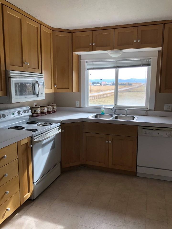 2450 Northwest Boulevard - Photo 2 of 9