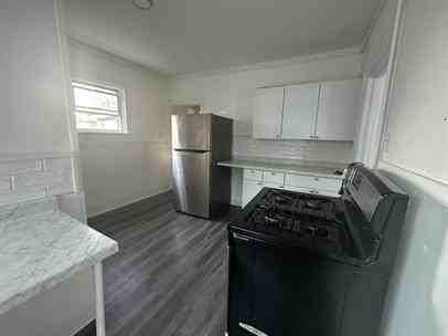 100 E State St #1 - Photo 2 of 10