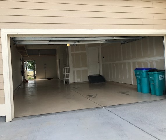 2121 Saison St - Photo 7 of 9