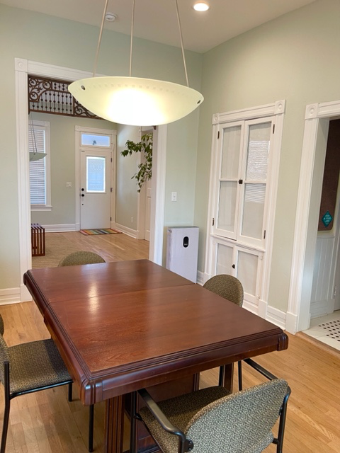 205 Edith Blvd Ne ##Ne - Photo 5 of 9