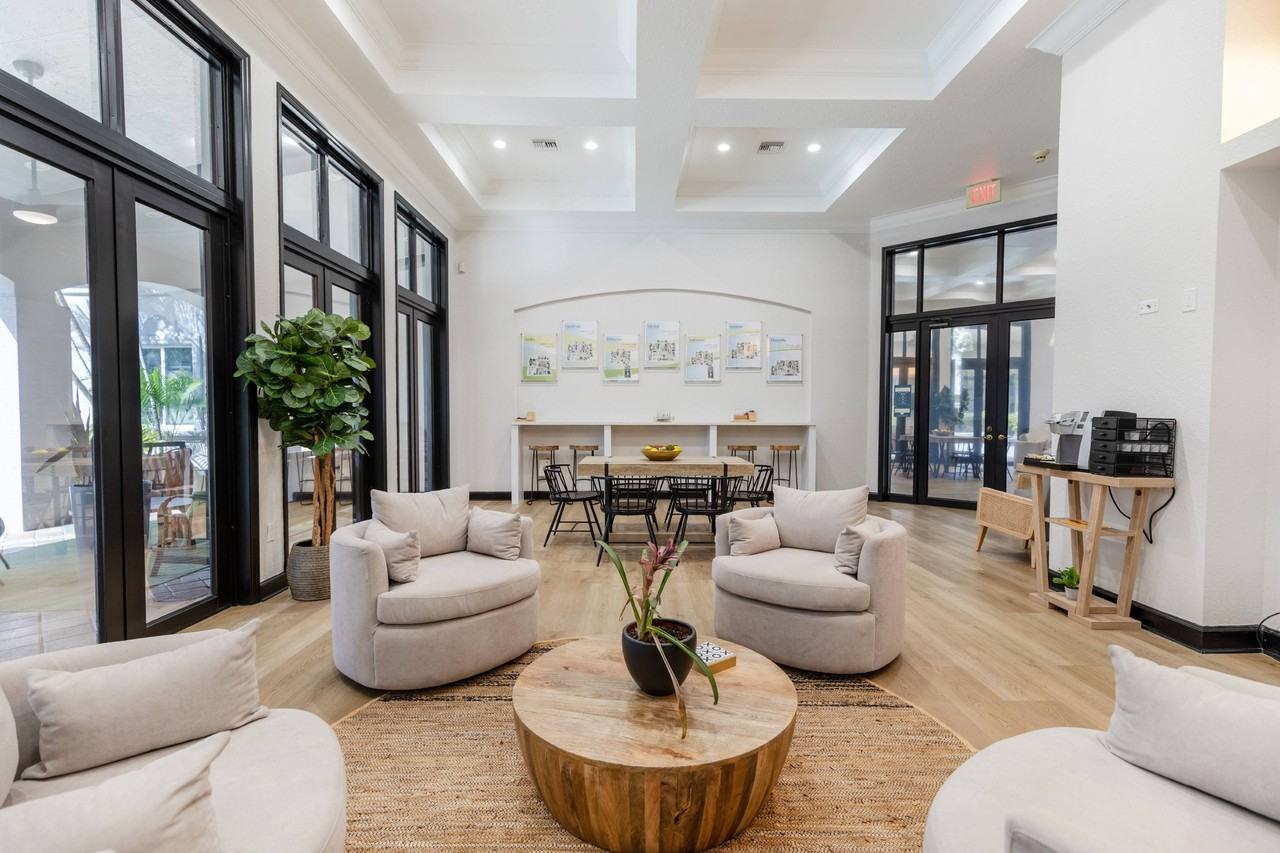 Polo Glen Apartment Homes - Photo 4 of 36