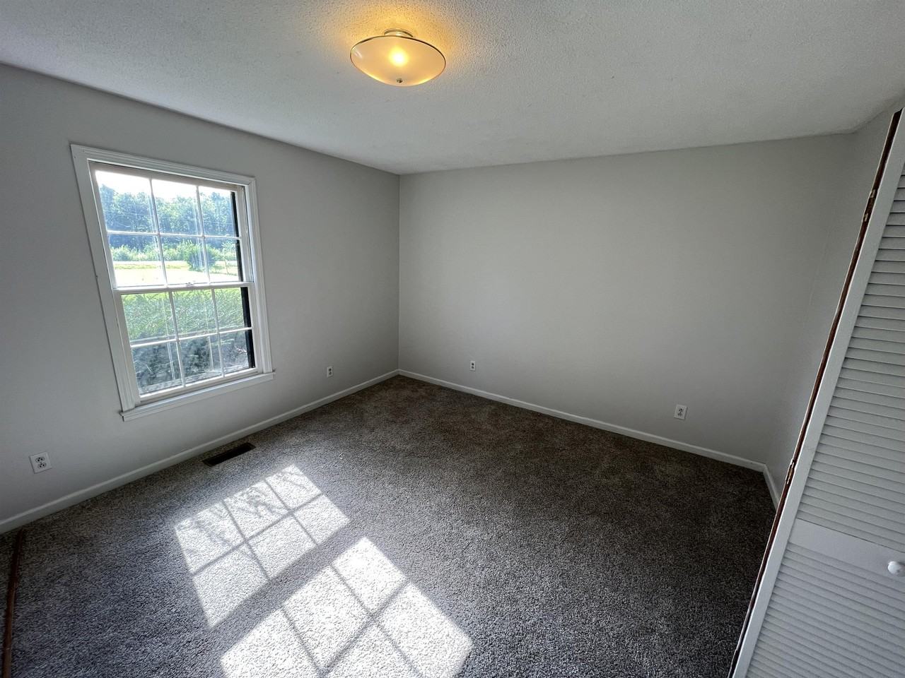 1060 Martin Ln #1 - Photo 7 of 8
