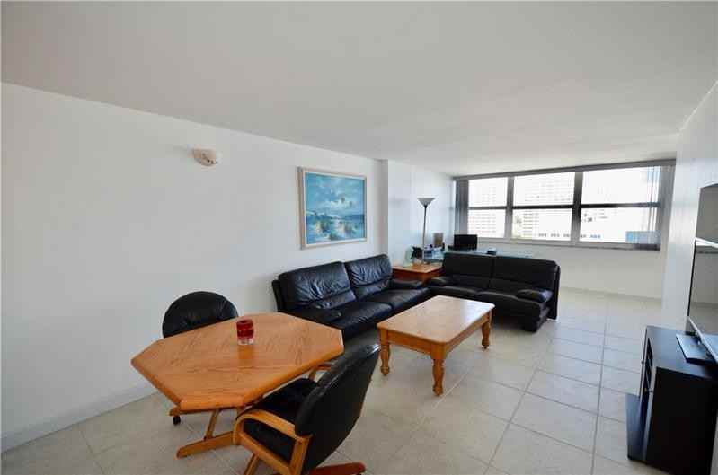 209 North Fort Lauderdale Beach Boulevard - Photo 2 of 20