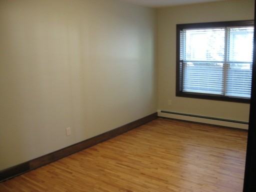 Stratford Flats - Photo 3 of 6