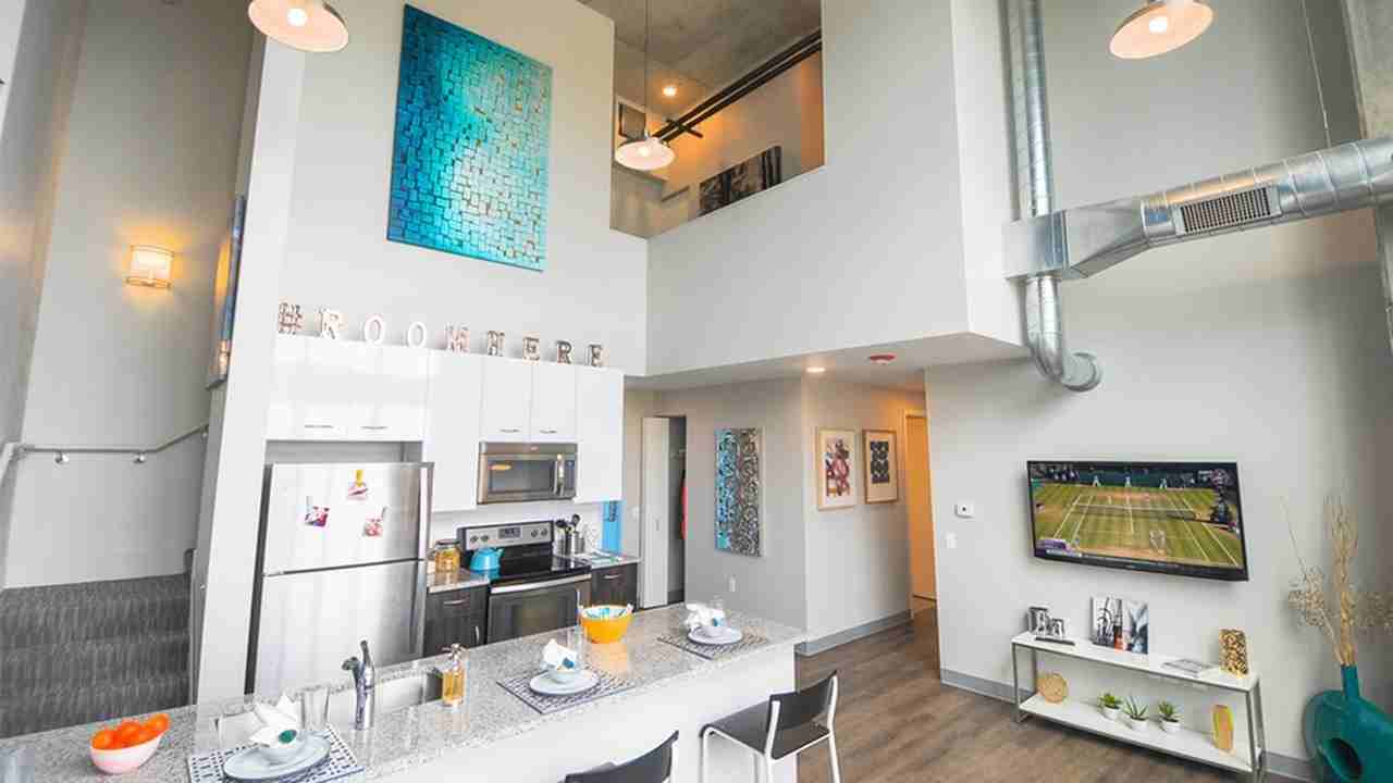 Student | HERE Champaign - Photo 2 of 50