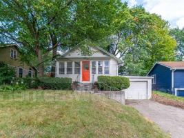 featured image of 737 28th St