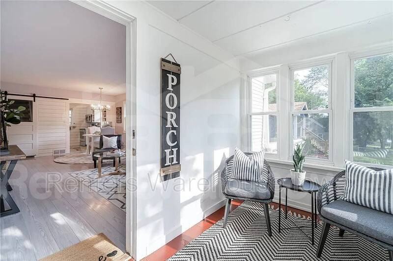 737 28th St - Photo 2 of 29