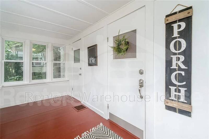 737 28th St - Photo 3 of 29