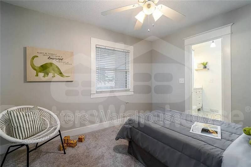 737 28th St - Photo 7 of 29