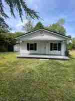 featured image of 1209 Hilltop Dr Ne