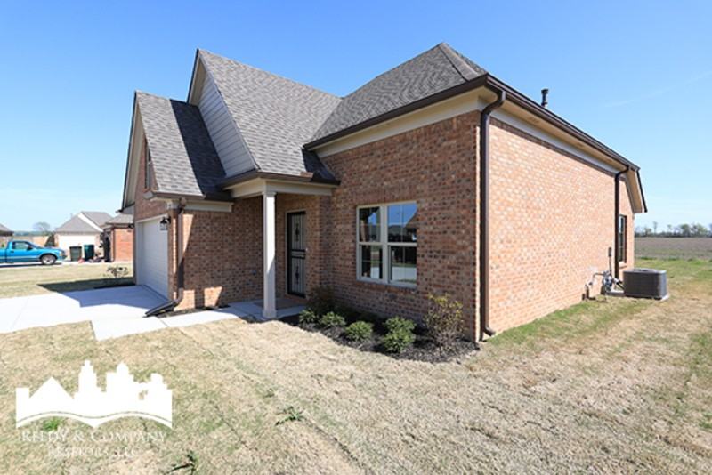 1252 River Wood Cir - Photo 3 of 20