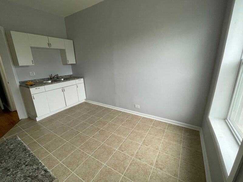 726 N Pine Ave #3F - Photo 7 of 24