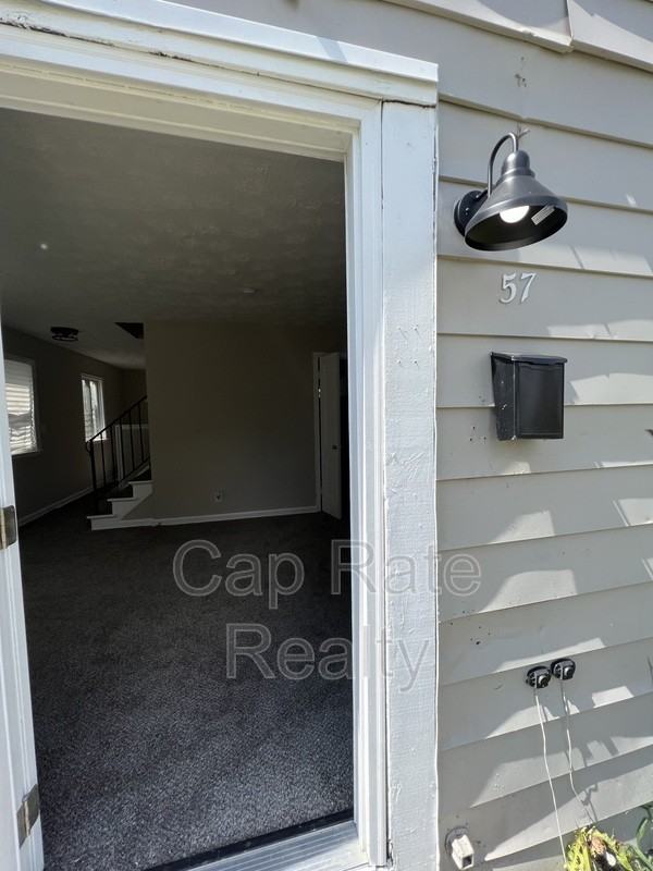 57 N Waverly St - Photo 5 of 19